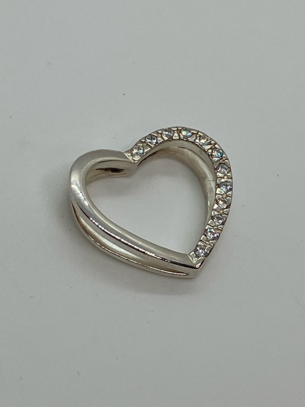 Vtg 925 Sterling Silver Crossover Open Heart CZ Pendant
